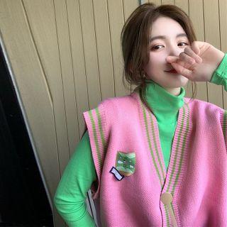 Striped Button-up Loose Vest / Turtleneck Plain T-shirt