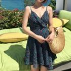 Pattern V-neck Spaghetti Strap Dress