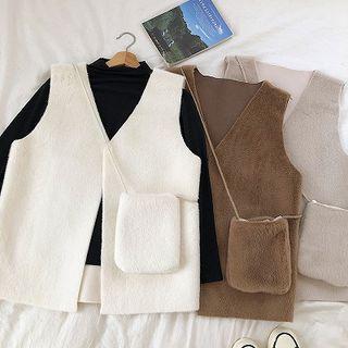 Plain V-neck Fleece Vest