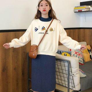 Printed Long-sleeve Sweater  / A-line Knit Skirt