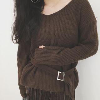 Buckle Detail V-neck Sweater