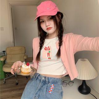 Print Cropped T-shirt / Plain Cardigan