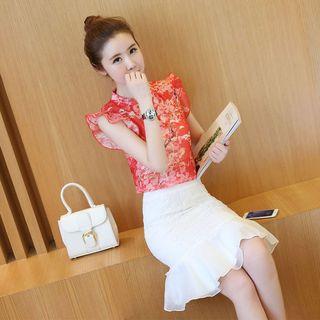 Set: Printed Sleeveless Chiffon Blouse + Lace Mermaid Skirt