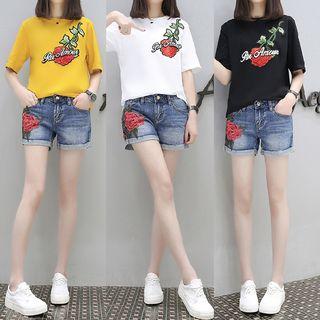 Set: Flower Applique Short-sleeve T-shirt + Denim Shorts