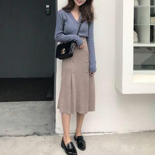 V-neck Long-sleeve Knit Top / Midi Knit Skirt