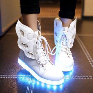 Wings Accent Led Lace Up Boots
