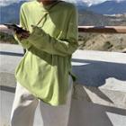 Plain Long-sleeve Side-slit T-shirt