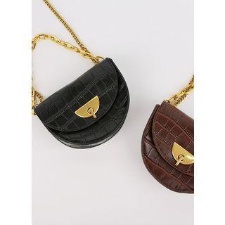 Chain Croc-grain Belt Bag
