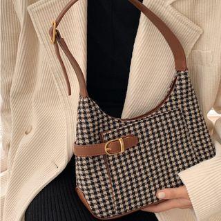 Houndstooth Shoulder Bag Brown - One Size