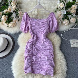 Plain Shirred Short-sleeve Mini Sheath Dress