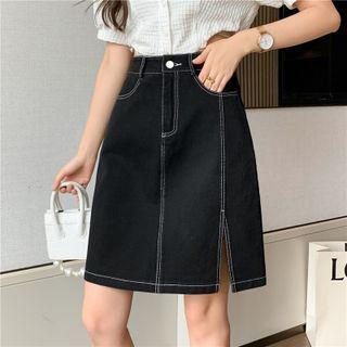 Contrast Stitched A-line Denim Skirt