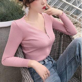 V-neck Front-zip Rib Knit Top