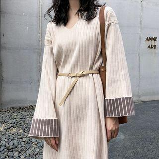 Set: Color Block V-neck Knit Dress + Slim Belt