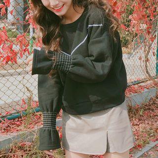 Bell-sleeve Sweatshirt