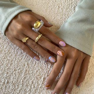 Set: Acrylic / Alloy Ring 2401 - Gold & Transparent Gray - One Size