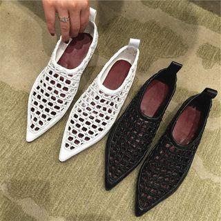 Woven Pointy-toe Genuine Leather Flats