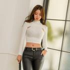Mock-neck Slit-detail Cropped Top