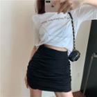 Short-sleeve Letter T-shirt / Skirt
