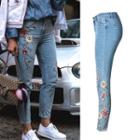 Floral Embroidered Cropped Jeans