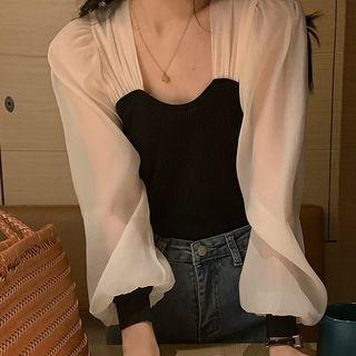 Puff-sleeve Two Tone Blouse Black & White - One Size
