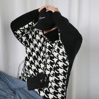 Turtleneck Houndstooth Panel Sweater