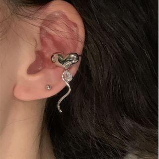 Heart Rhinestone Alloy Cuff Earring 1 Pc - Left - Silver - One Size