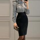 Bow Gingham Blouse / High-waist Pencil Skirt