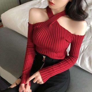 Halter-neck Cold-shoulder Plain Top