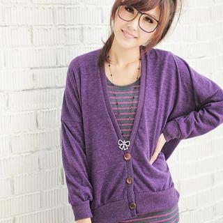 V-neck Buttoned Cardigan