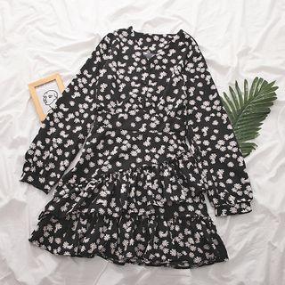 Flower Print Long-sleeve Tiered Dress White Flowers - Black - One Size