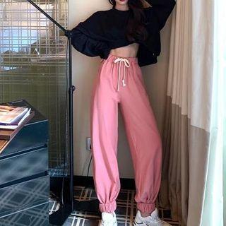 Cropped Sweatshirt / Drawstring Harem Pants