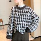 Loose-fit Lace Houndstooth Knit Sweater