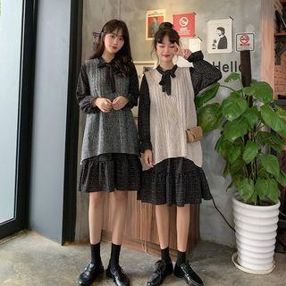 Lace-up Long Sleeve Gingham Dress / V-neck Vest