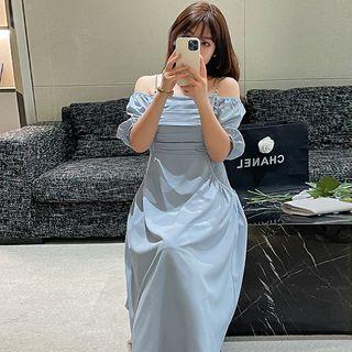 Short-sleeve Off-shoulder Chained Midi A-line Dress