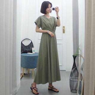 Monotone Long Flare Dress