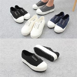 Toe-cap Platform Sneakers