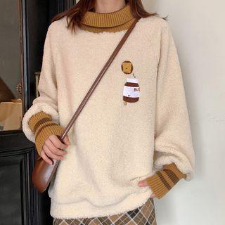 Oversize Faux Fur Embroidered Sweatshirt