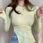 Long-sleeve Slit Fitted T-shirt