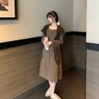 Plain Knit Cape / Printed Long-sleeve Dress