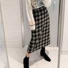 Slit-back Gingham H-line Skirt