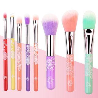 Set Of 8: Makeup Brush With Color Handle