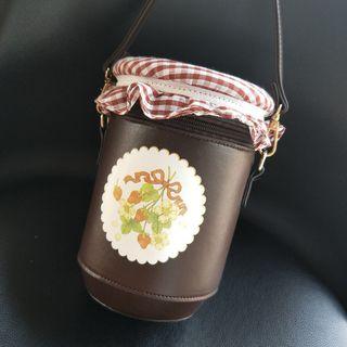 Barrel Crossbody Bag Barrel Crossbody Bag - One Size