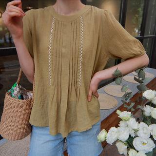 Puff-sleeve Pintuck-detail Top