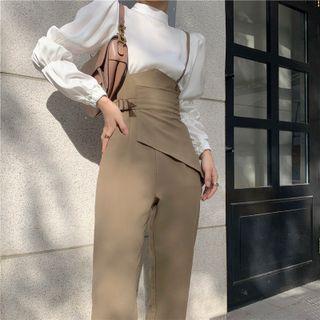 Puff-sleeve Blouse / Straight Leg Jumper Pants