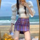 Puff-sleeve 3/4-sleeve Blouse / Plaid Slim-fit Skirt