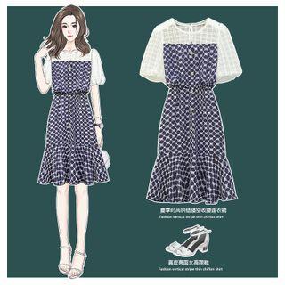 Short-sleeve Mesh Panel Patterned Midi A-line Dress