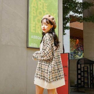 V-neck Houndstooth Cardigan