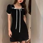 Bow-detail Lace-trim Short-sleeve Mini Dress