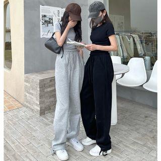 Short-sleeve Crop T-shirt / Tie-hem Straight-cut Harem Pants