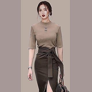 Set: Elbow-sleeve Print T-shirt + Tie-waist Pencil Skirt